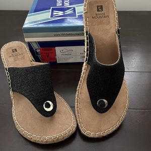 NWT White Mountain Beachball Espadrille Wedge Sandal 8M Black